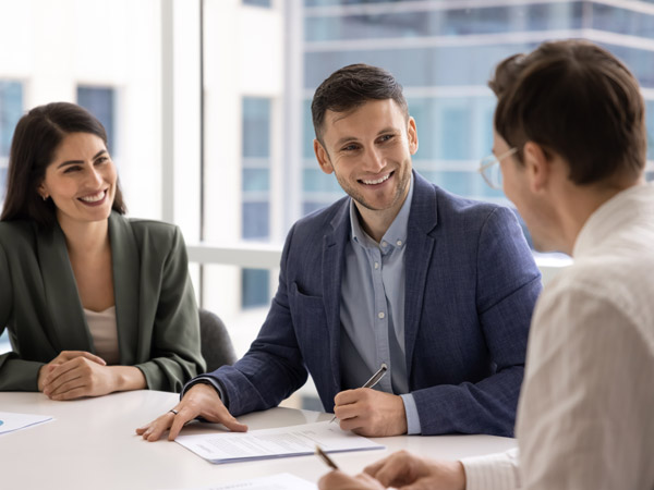 A discussion between Oakford Group and its stakeholders, reflecting integrity and transparency in residential property coordination across Southern England